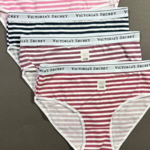 شورت زنانه شارلوت مدل اسلیپ جلو چاپ راه‌راه(پک 6تایی)رنگبندی رندوم